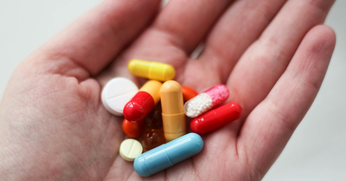 Tesamorelin vs CJC-1295: what to choose and for whom